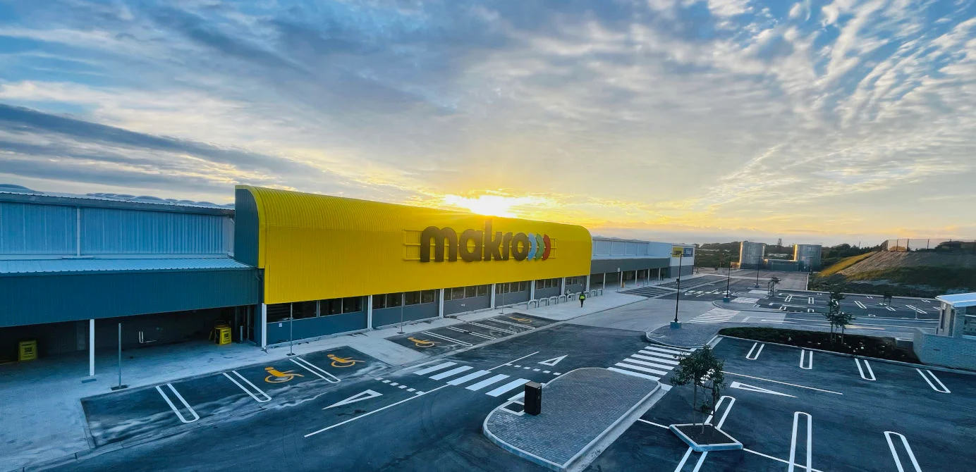 Makro Gonubie store exterior